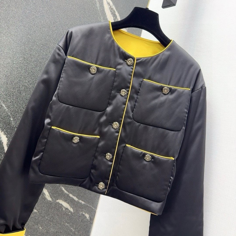 Ch**el outwear